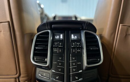 Porsche Cayenne III, 2012 год, 2 149 000 рублей, 15 фотография