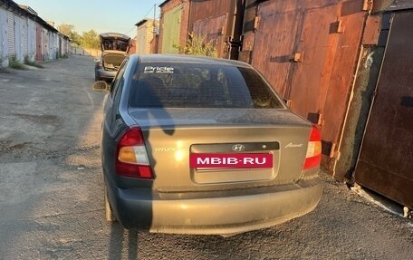 Hyundai Accent II, 2005 год, 320 000 рублей, 3 фотография