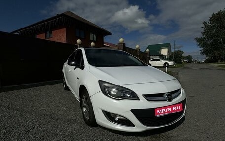 Opel Astra J, 2013 год, 1 000 000 рублей, 1 фотография