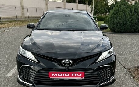 Toyota Camry, 2021 год, 4 350 000 рублей, 3 фотография