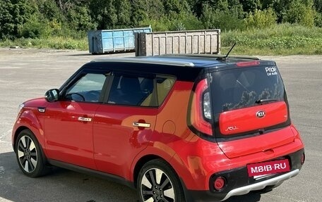 KIA Soul II рестайлинг, 2017 год, 1 565 000 рублей, 5 фотография