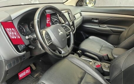 Mitsubishi Outlander III рестайлинг 3, 2012 год, 1 529 000 рублей, 10 фотография