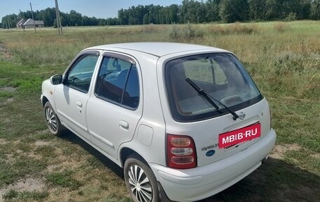 Nissan March II, 2001 год, 300 000 рублей, 4 фотография