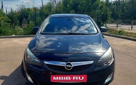 Opel Astra J, 2011 год, 750 000 рублей, 4 фотография