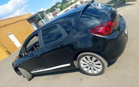 Opel Astra J, 2011 год, 750 000 рублей, 10 фотография