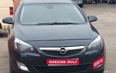 Opel Astra J, 2011 год, 750 000 рублей, 5 фотография