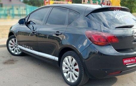 Opel Astra J, 2011 год, 750 000 рублей, 14 фотография