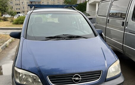 Opel Zafira A рестайлинг, 2001 год, 210 000 рублей, 2 фотография