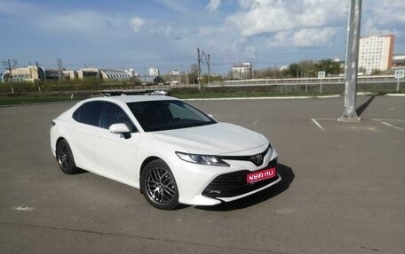 Toyota Camry, 2019 год, 2 750 000 рублей, 1 фотография