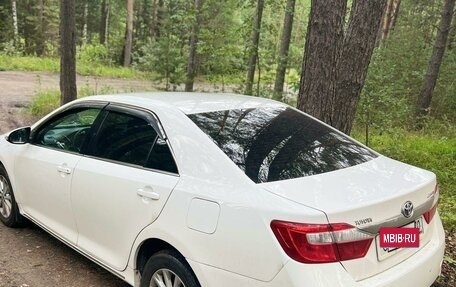 Toyota Camry, 2014 год, 1 800 000 рублей, 3 фотография