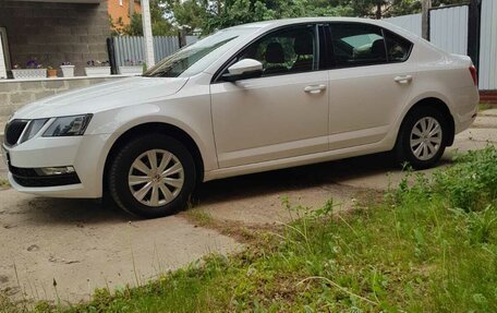 Skoda Octavia, 2019 год, 1 830 000 рублей, 5 фотография