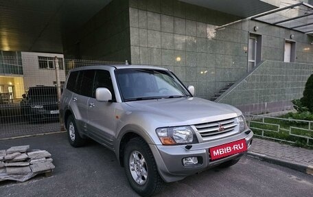 Mitsubishi Pajero III рестайлинг, 2002 год, 1 300 000 рублей, 3 фотография