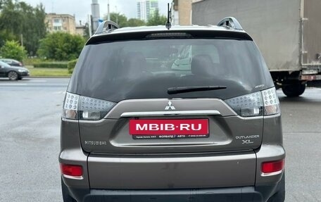 Mitsubishi Outlander III рестайлинг 3, 2012 год, 1 390 000 рублей, 6 фотография