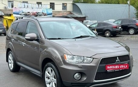 Mitsubishi Outlander III рестайлинг 3, 2012 год, 1 390 000 рублей, 3 фотография