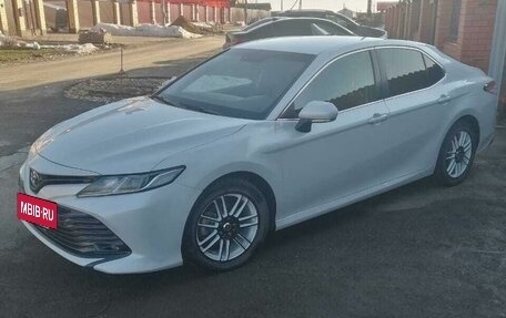 Toyota Camry, 2019 год, 2 750 000 рублей, 12 фотография