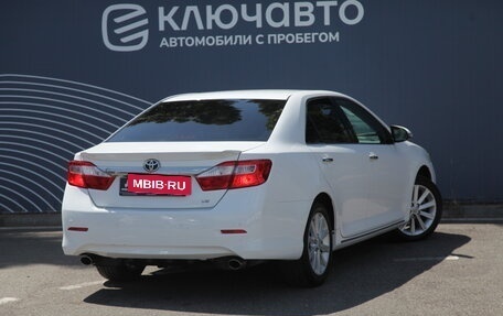 Toyota Camry, 2014 год, 1 750 000 рублей, 2 фотография