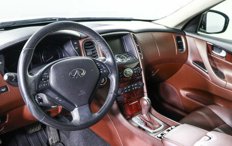 Infiniti QX50 I рестайлинг, 2014 год, 1 930 000 рублей, 14 фотография