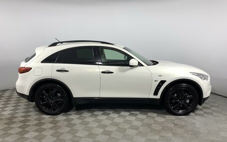 Infiniti QX70, 2016 год, 2 775 000 рублей, 4 фотография