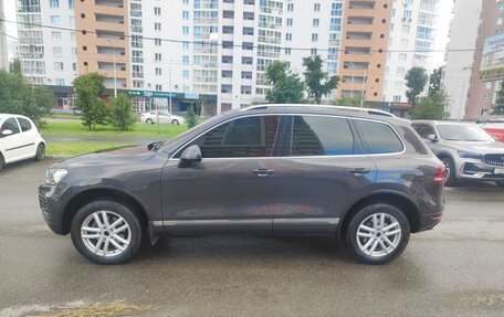 Volkswagen Touareg III, 2011 год, 1 950 000 рублей, 10 фотография