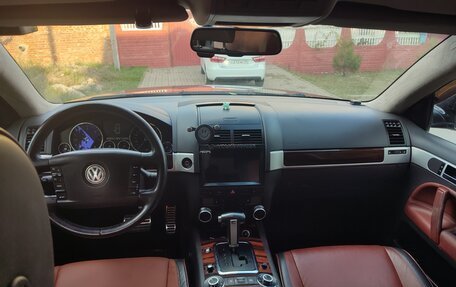 Volkswagen Touareg III, 2009 год, 1 500 000 рублей, 11 фотография