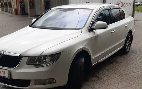 Skoda Superb III рестайлинг, 2012 год, 850 000 рублей, 2 фотография