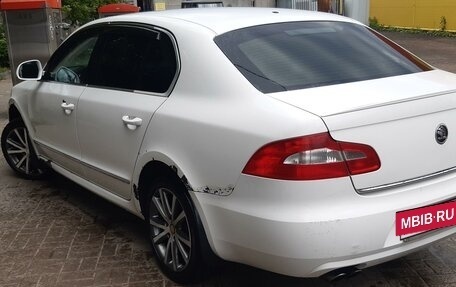 Skoda Superb III рестайлинг, 2012 год, 850 000 рублей, 4 фотография