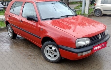 Volkswagen Golf III, 1995 год, 270 000 рублей, 2 фотография