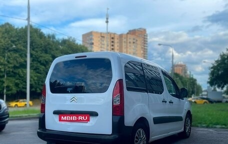 Citroen Berlingo II рестайлинг, 2011 год, 700 000 рублей, 3 фотография