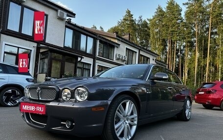 Jaguar XJ III (X350), 2007 год, 3 300 000 рублей, 2 фотография