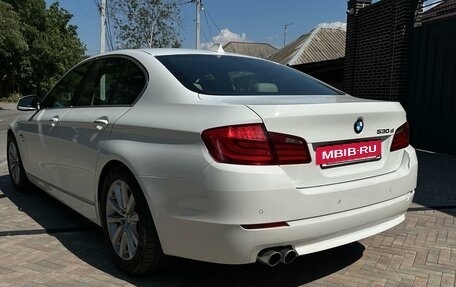 BMW 5 серия, 2011 год, 2 450 000 рублей, 3 фотография