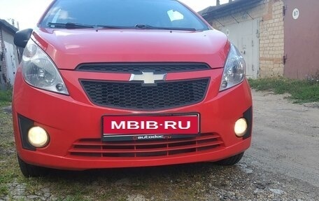 Chevrolet Spark III, 2013 год, 550 000 рублей, 2 фотография