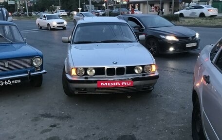 BMW 5 серия, 1992 год, 700 000 рублей, 2 фотография