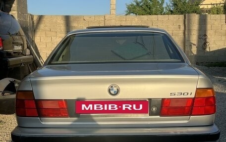 BMW 5 серия, 1992 год, 700 000 рублей, 8 фотография