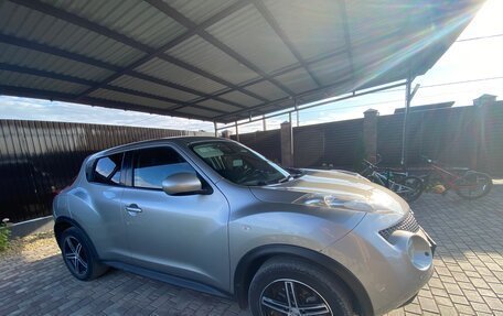 Nissan Juke II, 2011 год, 1 175 000 рублей, 2 фотография