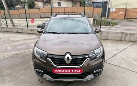 Renault Sandero II рестайлинг, 2018 год, 1 200 000 рублей, 2 фотография