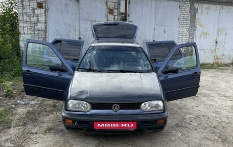 Volkswagen Golf III, 1993 год, 157 000 рублей, 2 фотография