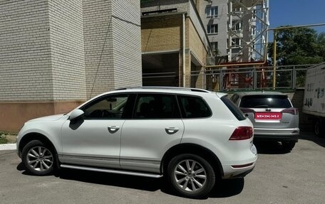 Volkswagen Touareg III, 2013 год, 2 050 000 рублей, 1 фотография