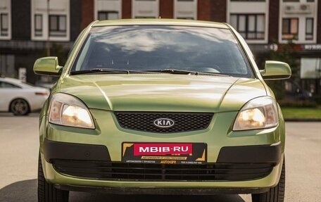 KIA Rio II, 2005 год, 600 000 рублей, 2 фотография