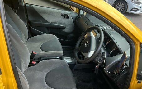 Honda Fit III, 2004 год, 450 000 рублей, 5 фотография