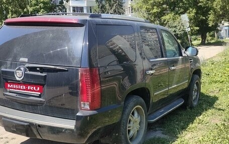 Cadillac Escalade III, 2006 год, 1 200 000 рублей, 3 фотография