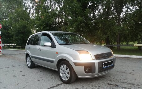 Ford Fusion I, 2006 год, 340 000 рублей, 3 фотография