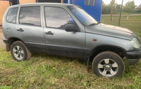 Chevrolet Niva I рестайлинг, 2005 год, 415 000 рублей, 3 фотография