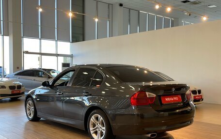 BMW 3 серия, 2005 год, 980 000 рублей, 7 фотография