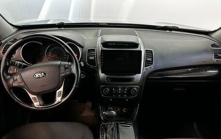 KIA Sorento II рестайлинг, 2017 год, 2 599 000 рублей, 11 фотография