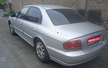 Hyundai Sonata IV рестайлинг, 2005 год, 450 000 рублей, 4 фотография