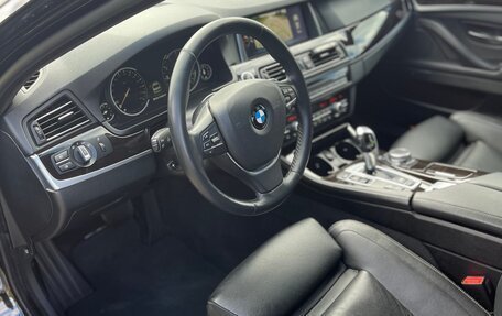 BMW 5 серия, 2015 год, 2 900 000 рублей, 11 фотография