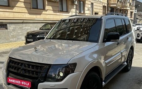 Mitsubishi Pajero IV, 2019 год, 3 950 000 рублей, 2 фотография