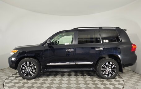 Toyota Land Cruiser 200, 2013 год, 4 299 000 рублей, 8 фотография