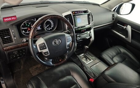 Toyota Land Cruiser 200, 2013 год, 4 299 000 рублей, 14 фотография