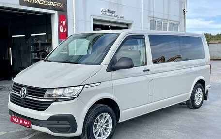 Volkswagen Caravelle T6 рестайлинг, 2021 год, 4 990 000 рублей, 1 фотография